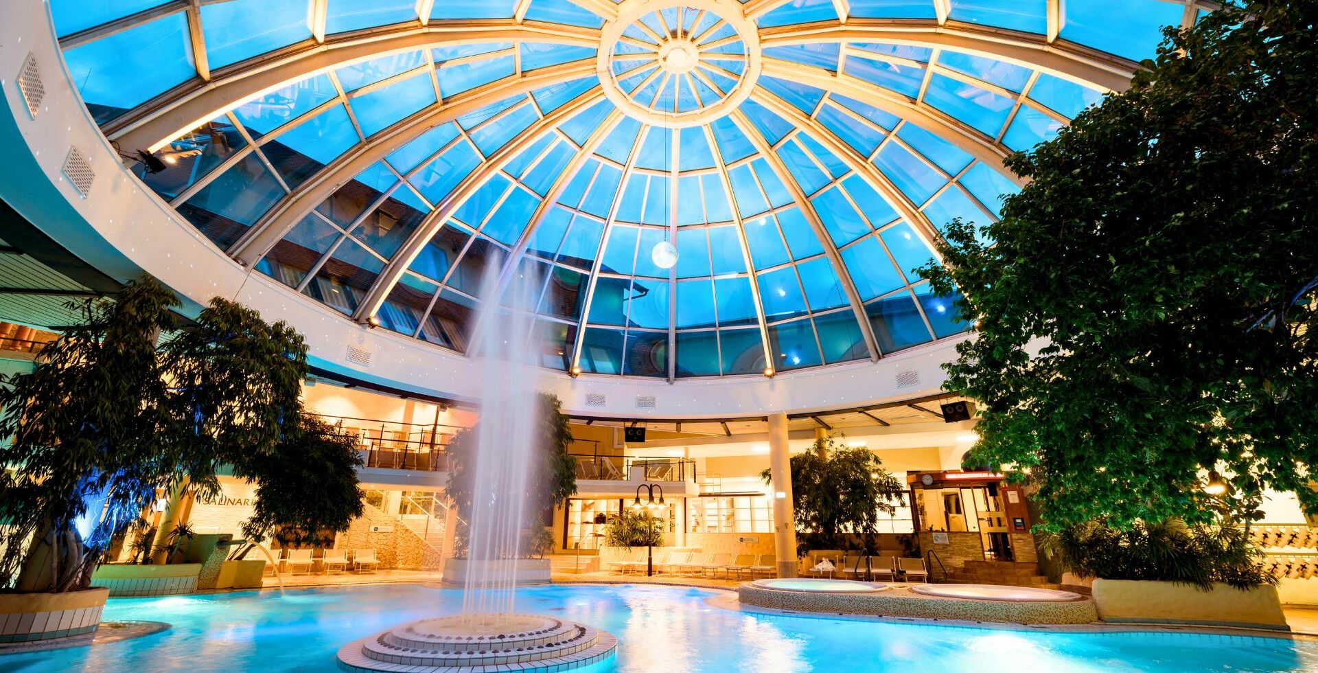 Westfalen Therme Wasserwelten im Erlebnisbad in Bad Lippspringe in NRW